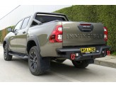 Задний силовой бампер серии "Dakar V2" для Toyota HiLux (Revo) сталь 3 мм (цвет черный, с светодиодными фонарями, без фаркопа), изображение 2